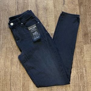 Jones New York Sculpt & Shape Madison Skinny Jean